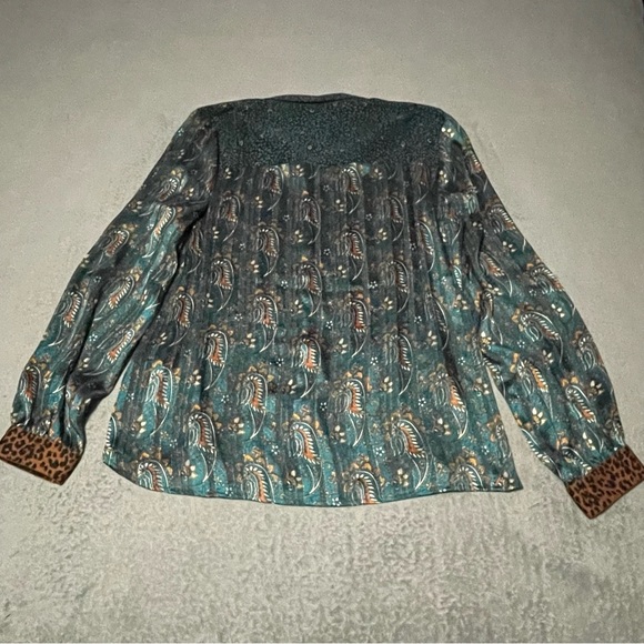 Esqualo green multi print semi sheer blouse size 12 - Picture 4 of 13